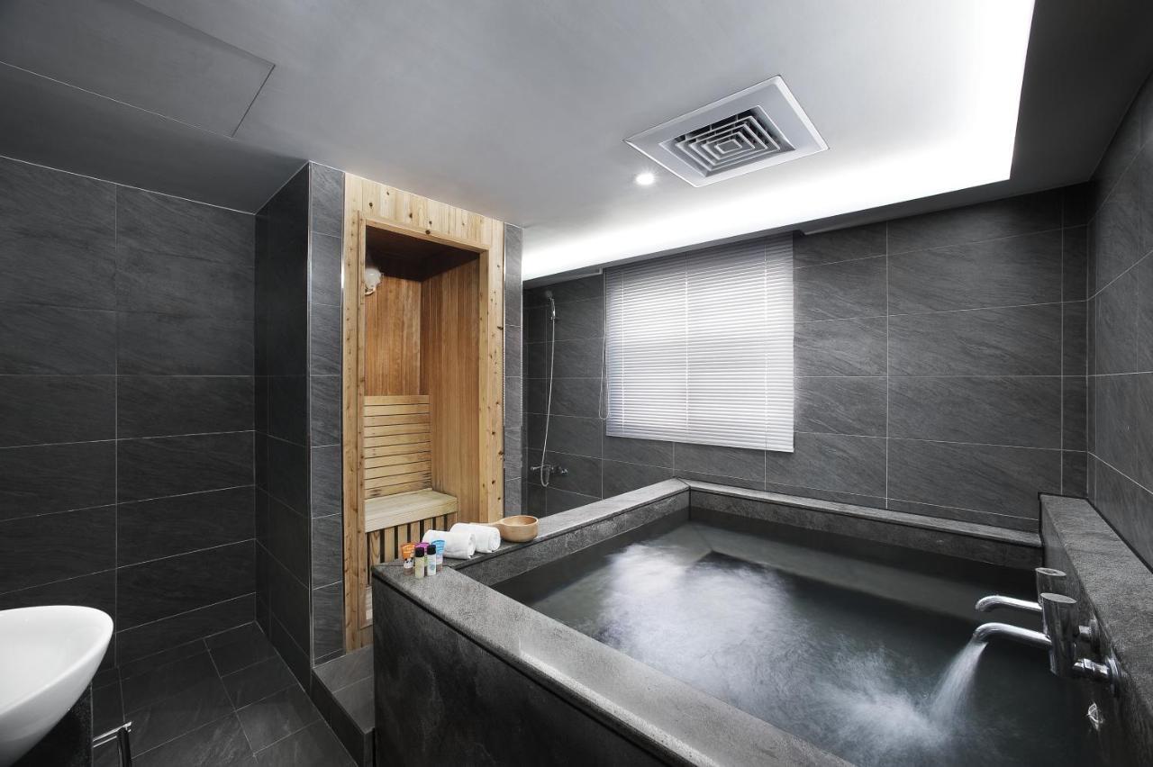 One Fukun Hotel Jiaoxi Exterior photo